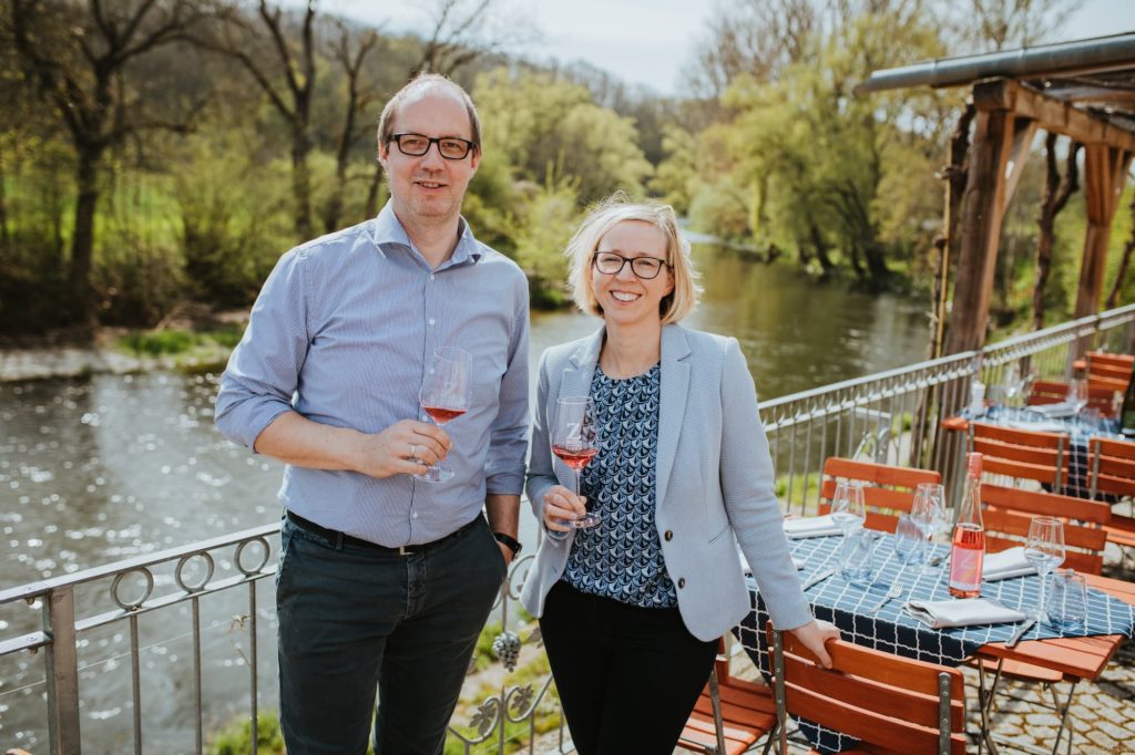 Torsten General und Elvira Zahn-General, Inhaber der 51° EATBAR & WEINBAR