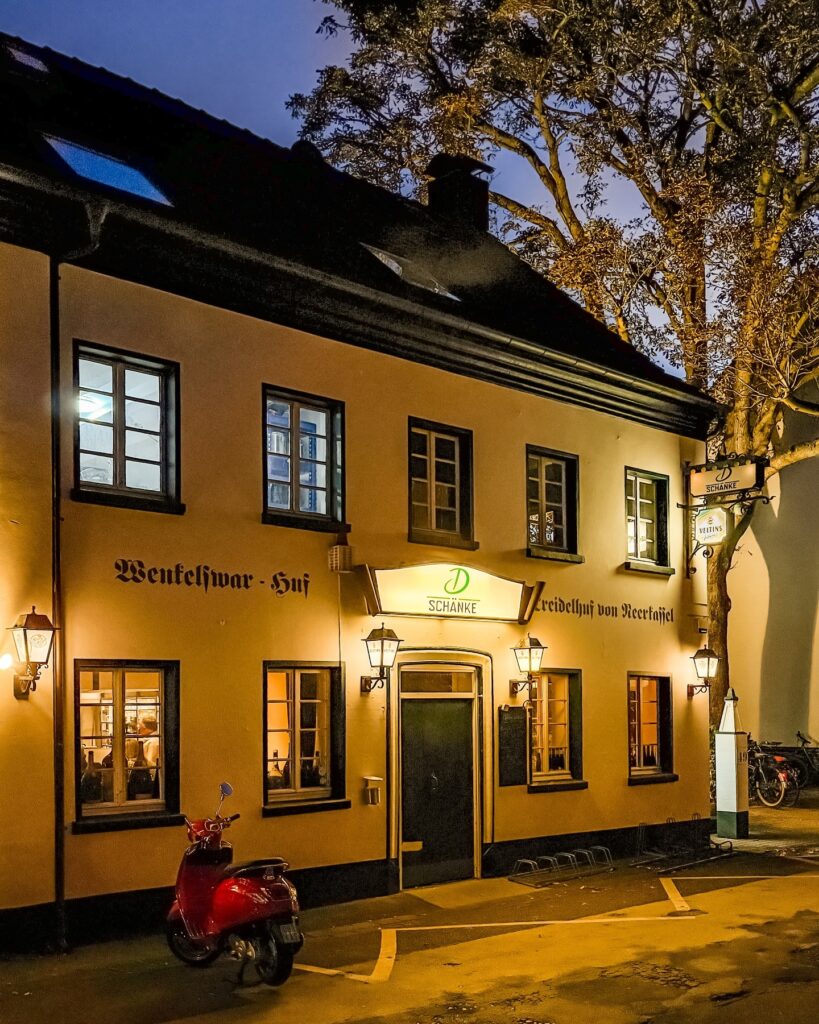 Duesseldorf_D-Schaenke_Aussen