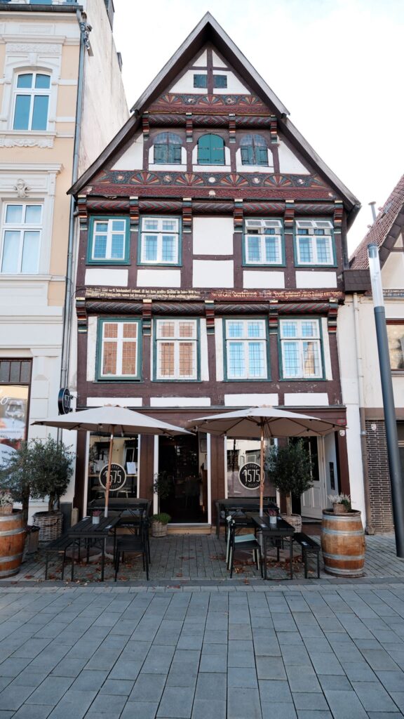 Herford_1575weinbar_außen